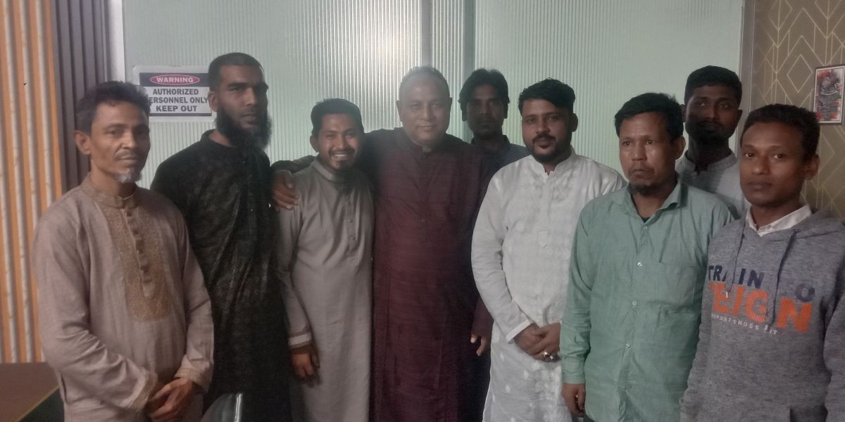 সিলেট-৬ আসনের সংসদ সদস্যের সাথে গোলাপগঞ্জ উপজেলা ও ইউনিয়ন শ্রমিক দল নেতৃবৃন্দের সাক্ষাৎ..