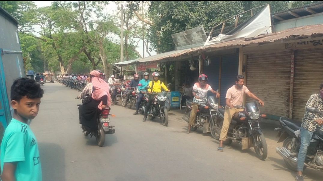 গলাচিপায় বাইকারদের তৈল নিতে কি কি শর্ত মানতে হবে!