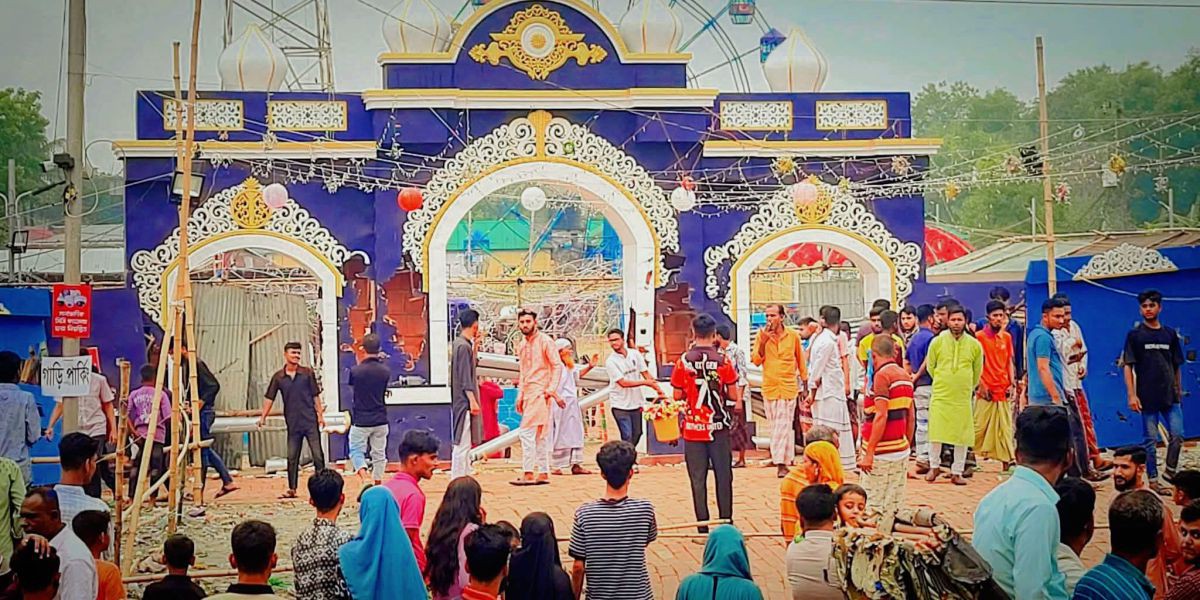 শ্রীপুর এমসি বাজার কুটির শিল্প মেলায় প্রশাসনের অভিযানে অবৈধ মেলা বন্ধ ঘোষণা..