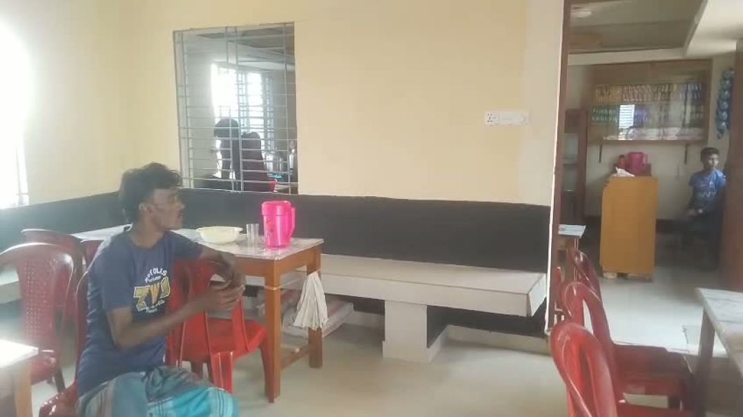 ⁣যাত্রীদের সুবিধার্থে বড়ঘোপ ঘাটে খাবার হোটেলের উদ্বোধন