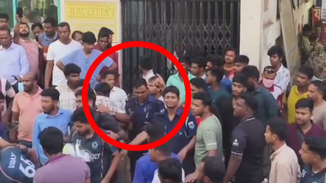 ⁣আশুলিয়া বাইপাইল পেট্রোল পাম্পে জাহাঙ্গীরনগরের ছাত্রদের সাথে ড্রাইভার এর সাথে হাতাহাতি।