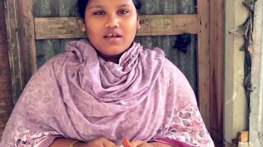 বিয়ের দাবিতে। চাচার বাড়িতে। ভাতিজির অনশন।