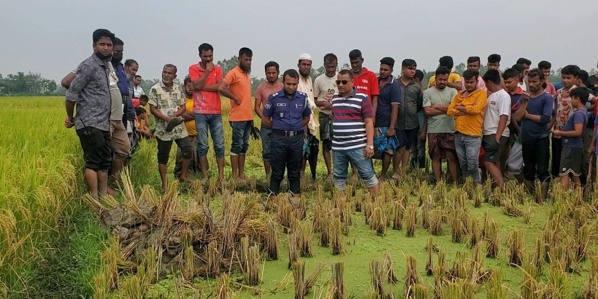 জয়পুরহাটে অজ্ঞাত ব্যক্তির মরদেহ উদ্ধার