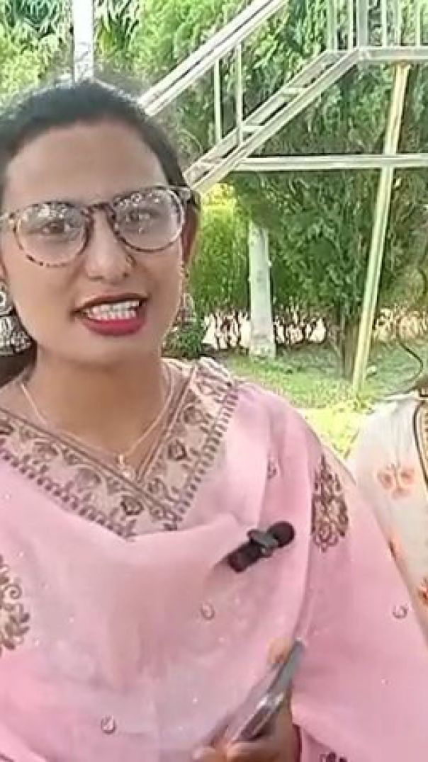 পঞ্চগড় হিমালয় পার্কে দর্শনার্থীদের ভীড়