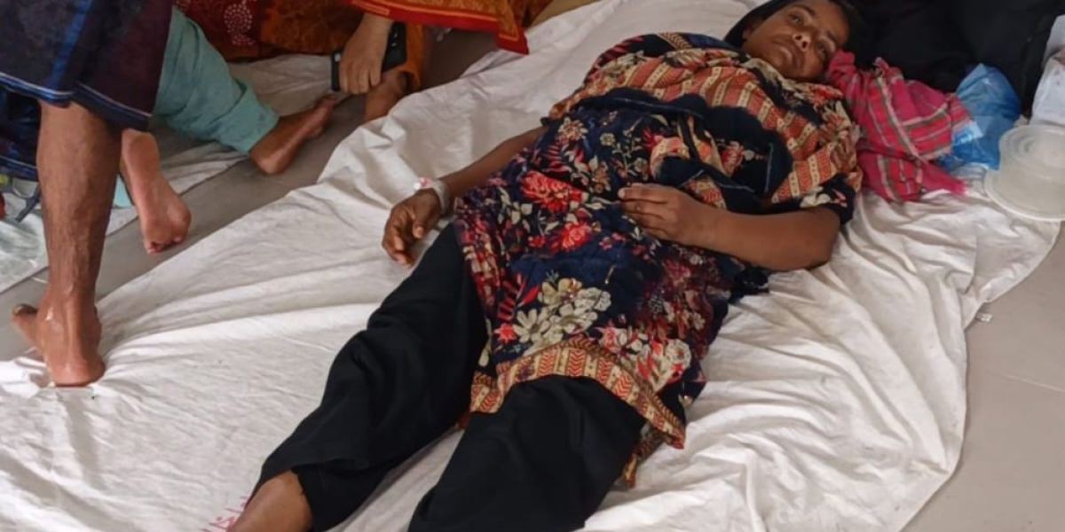 জমির দলিল চাইতে গিয়ে ভাবীকে কুপিয়ে জখমের অভিযোগ, এএসআই দেবরসহ কয়েকজনের বিরুদ্ধে মামলা..
