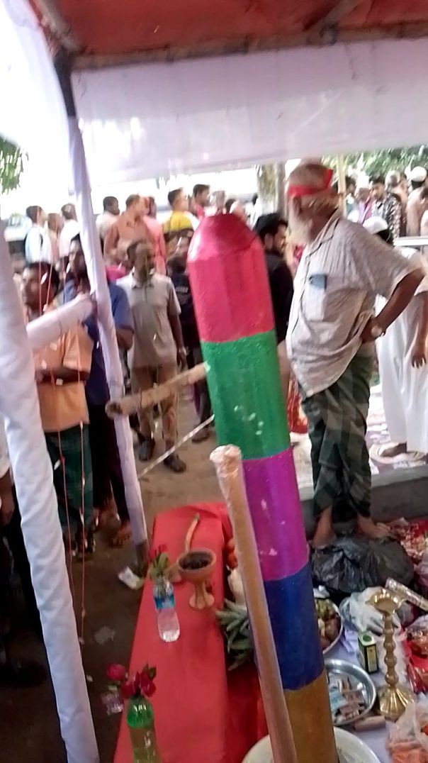 মহাস্থান মেলায় দেখা মিললো বিশাল এক বড় মোমবাতি