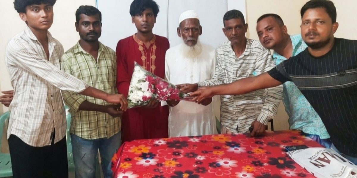 ঢাকাদক্ষিণ অটোরিকশা শ্রমিক ইউনিয়নের নতুন আহ্বায়ক কমিটিকে সংবর্ধনা: সুষ্ঠু নির্বাচনের মাধ্যমে ভোটাধিকার পুনরুদ্ধারের প্রত্যয়..