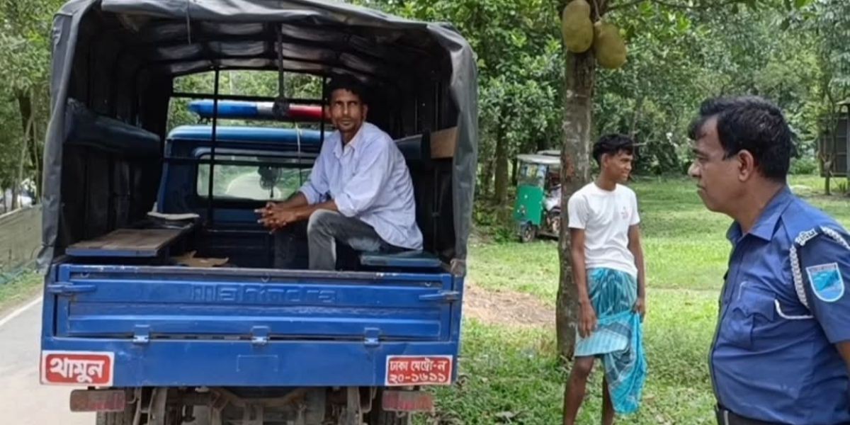 গাজীপুরে চাঁদা দাবির অভিযোগে যুবদল নেতা গ্রেপ্তার