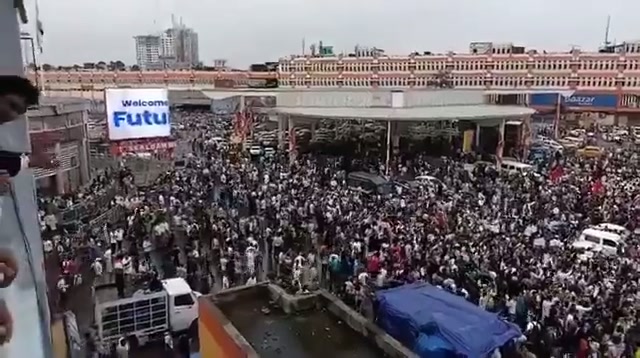 ⁣বঞ্চনার প্রতিবাদে উত্তাল পশ্চিমবঙ্গ: শিক্ষার্থীদের গণবিক্ষোভ..
