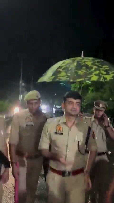 ⁣এক শিক্ষামন্ত্রীর পদত্যাগের দাবিতে শিক্ষার্থীদের আল্টিমেটাম, ২৪ ঘণ্টার মধ্যে না হলে দেশজুড়ে প্রতিবা