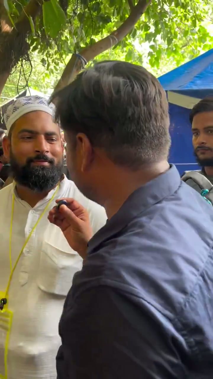 ⁣জ মন্তরে খাদ্য বিতরণে সহায়তা, পরিবারের ওপর দমন-পীড়ন?