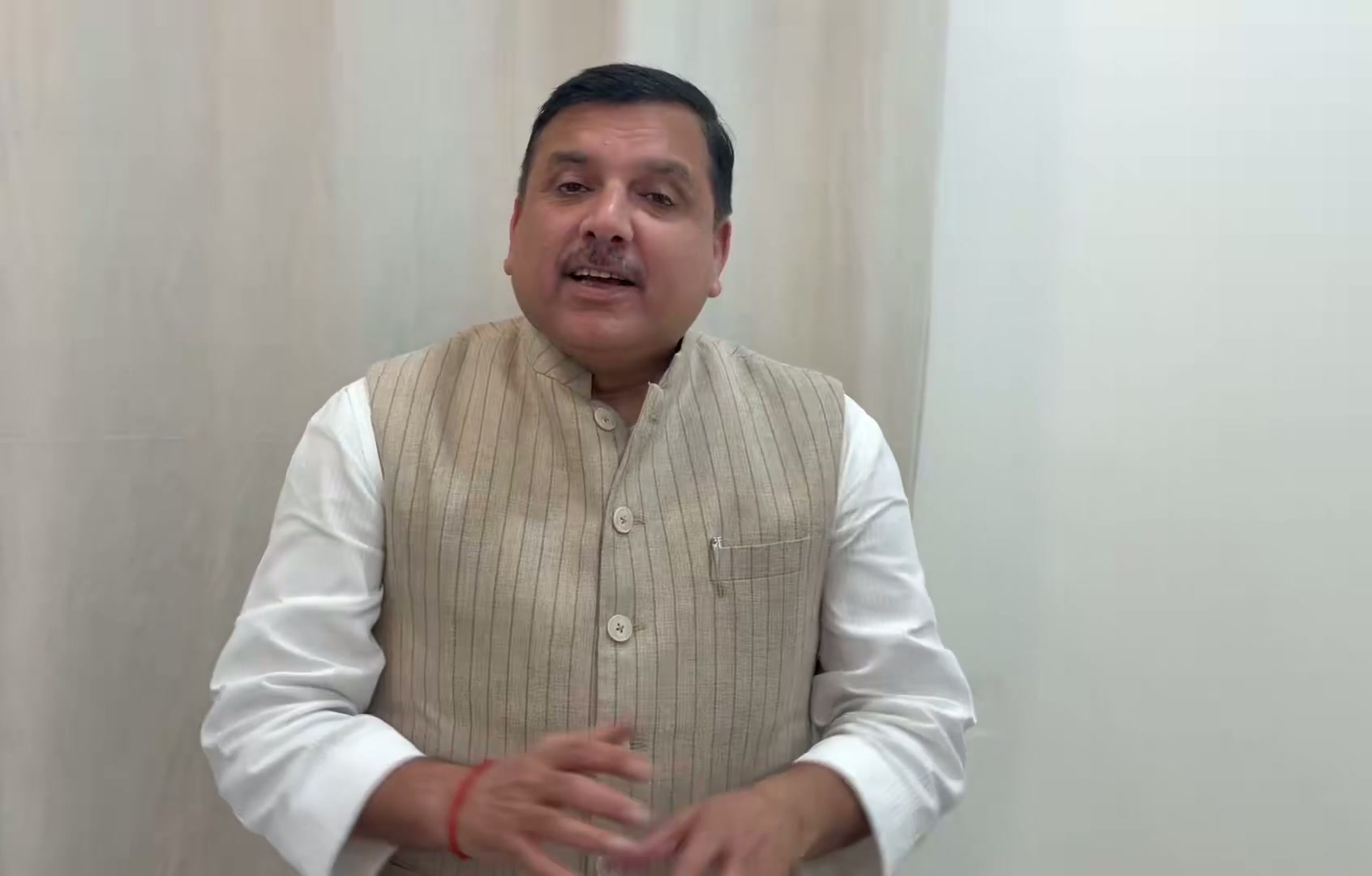 ⁣প্রধানমন্ত্রীর কথায় আস্থা? প্রশ্ন তুললেন আপ নেতা সঞ্জয় সিং..