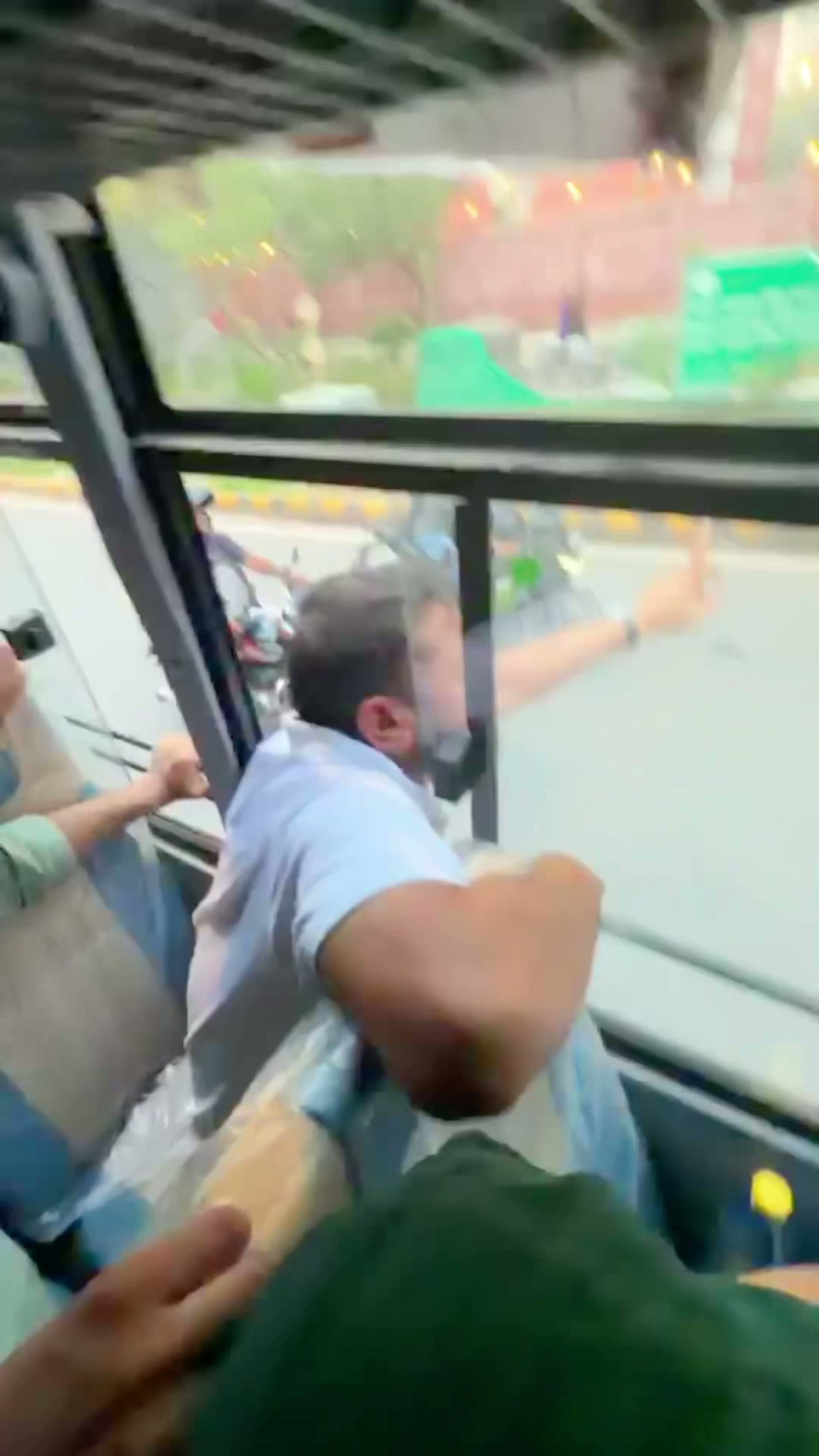 ⁣অমিত শাহের পুলিশি হেফাজতে কানহাইয়া: ছাত্র আন্দোলনে তীব্র ক্ষোভ..