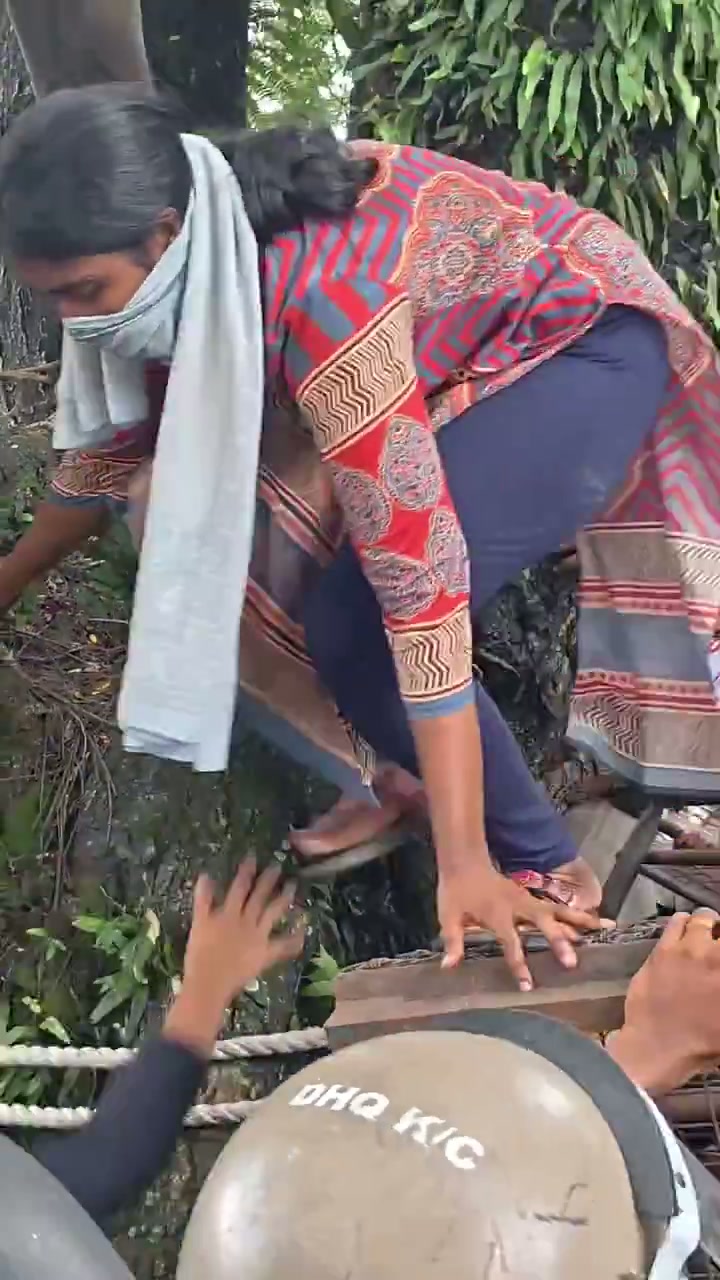 ⁣ভারতের কেরলায় শিক্ষার্থীদের উত্তাল বিক্ষোভ, নেতৃত্বে দীনেশ কুমার..