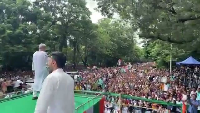 ⁣ঝাড়খণ্ডে মোদীর জনজোয়ার!