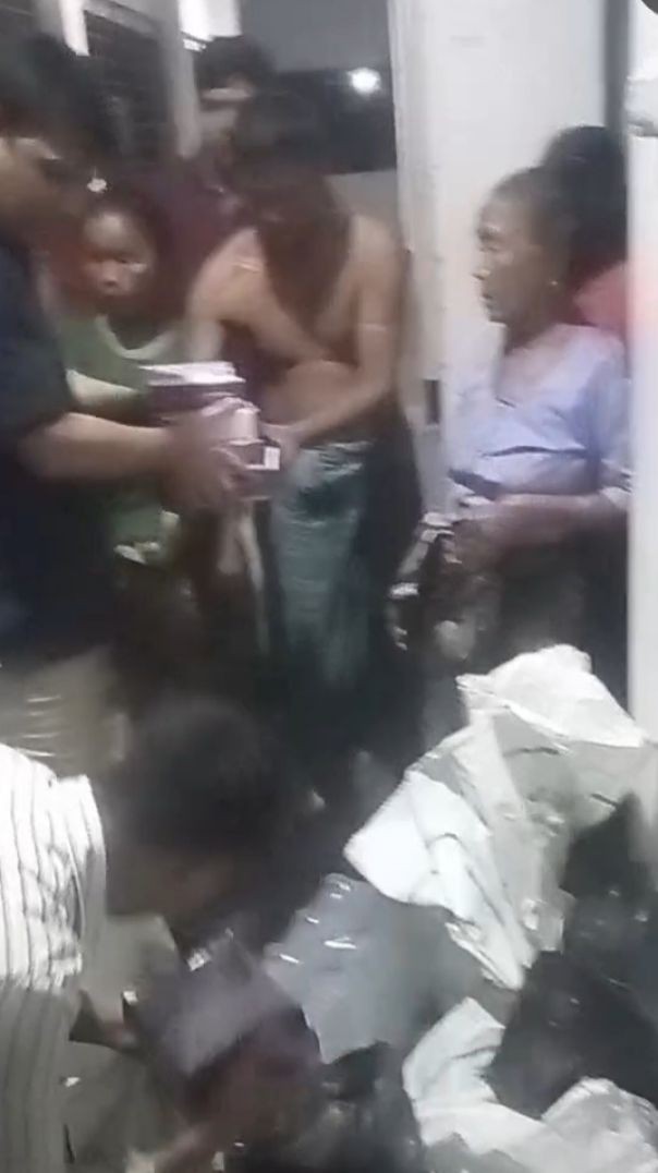 বান্দরবান সদরের বিভিন্ন আশ্...