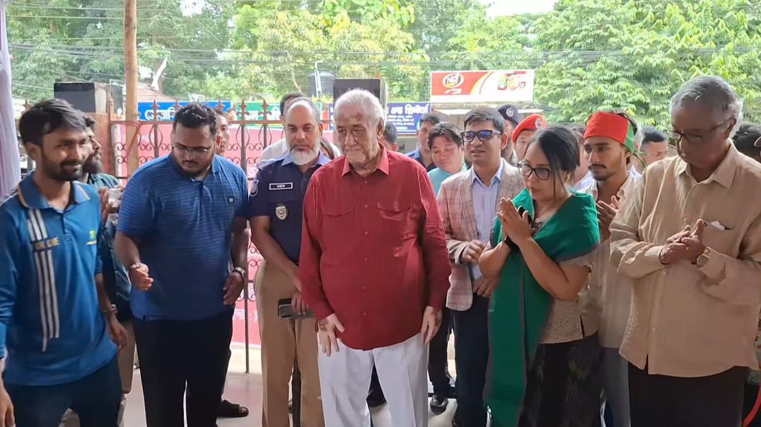 ⁣বান্দরবানে ঐতিহাসিক জুলাই ছাত্র-জনতার অভ্যুত্থান স্মরণে আলোকচিত্র প্রদর্শনীর উদ্বোধন