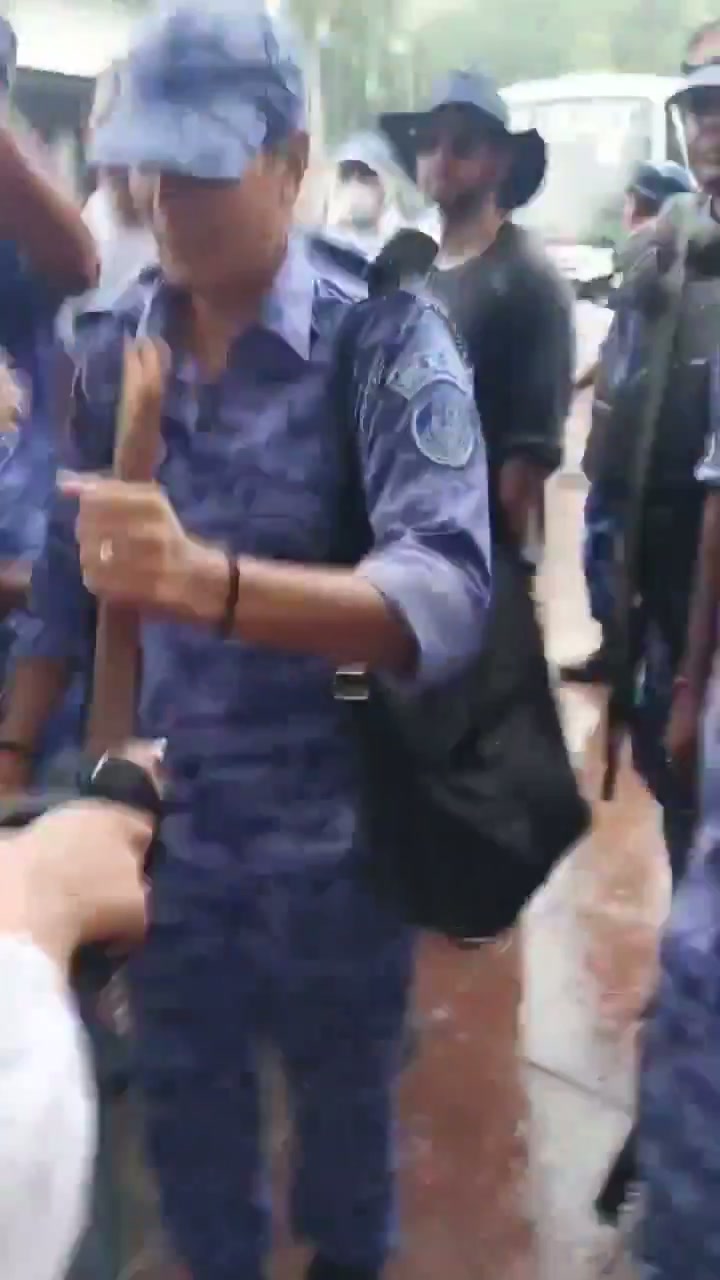 ⁣কিশোরীদের বৈদ্যুতিক শক: মোদি পুলিশকে কাঠগড়ায় তুললো আপ