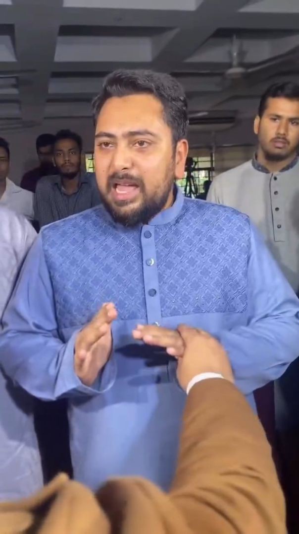 স্বরাষ্ট্রমন্ত্রী সালাউদ্দিন আহমেদ এর পোগ্রামে বিদ্যুৎ থাকলেও ১৫ জুলাই উপলক্ষে নাহিদ ইসলাম এর পোগ্রা