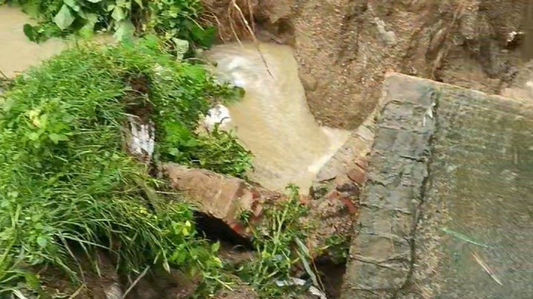 ⁣বটতলী পাড়া কালভার্ট ভেঙে সংযোগ বিচ্ছিন্ন