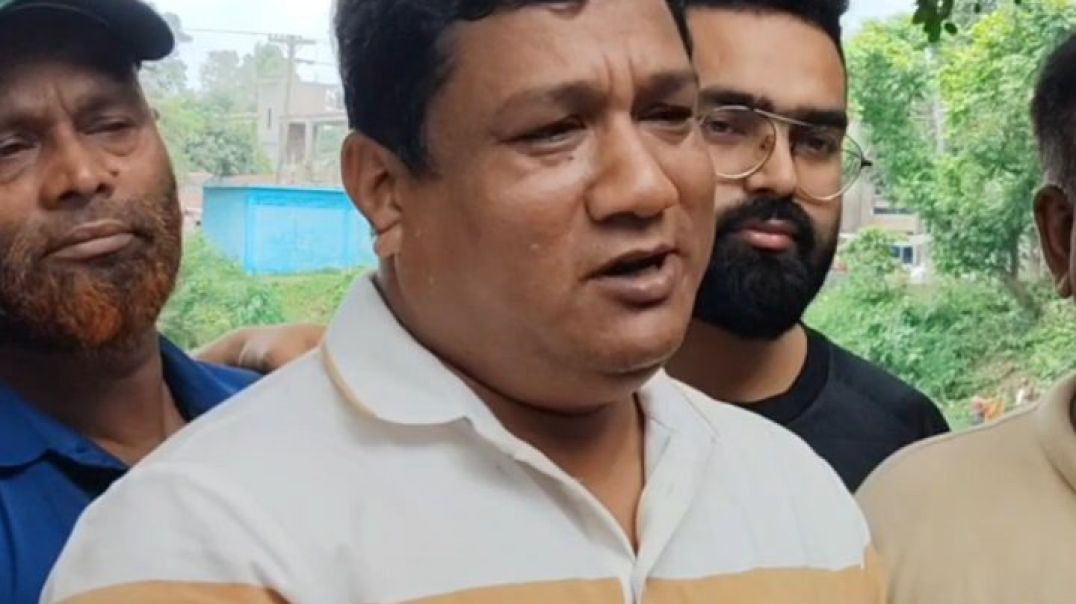 ⁣সিরাজগঞ্জের কামারখন্দ বিএনপি নেতা কর্মীদের পরিছন্নতা অভিযান