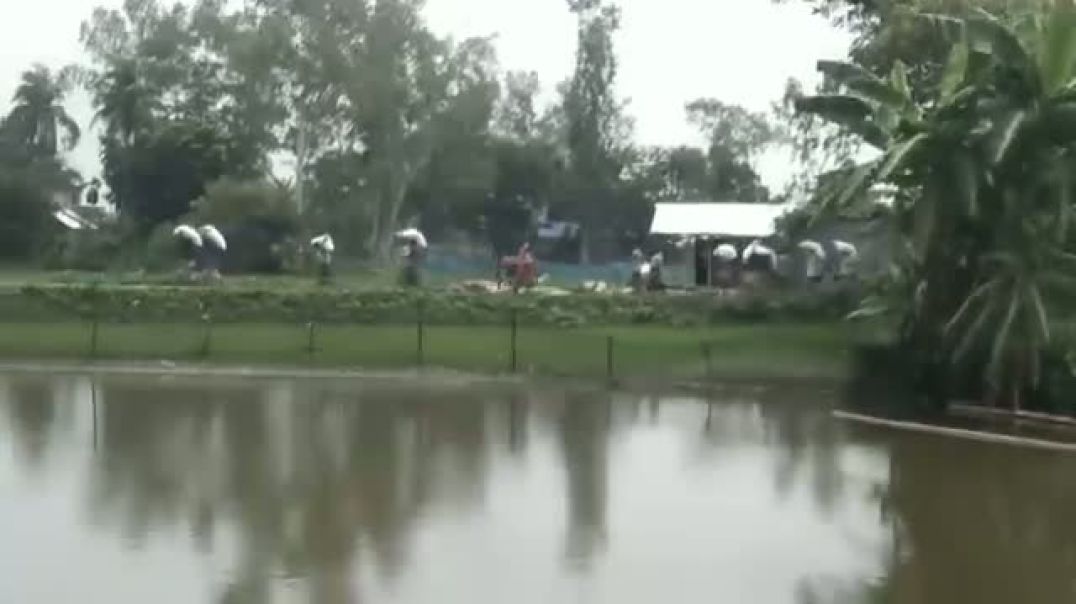 কুড়িগ্রামের ভূরুঙ্গামারীতে সারের সংকট ও বিতরণ নিয়ে অসন্তোষ থেকে তুলকালাম কাণ্ড ঘটেছে।