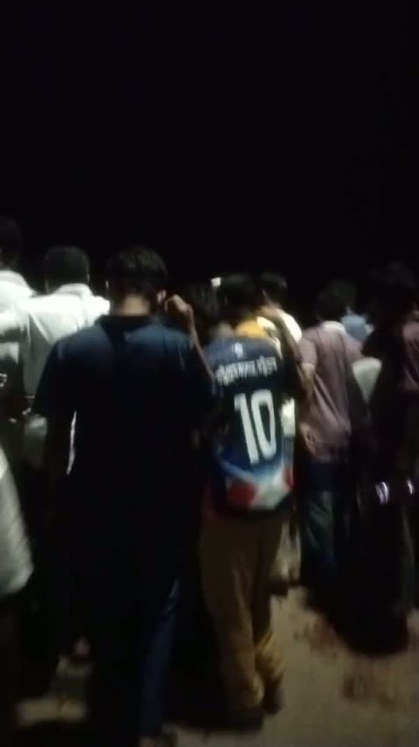 যুবক মরিয়া প্রামাণিত হইল মগনামা ঘাট ঝুঁকিপূর্ণ